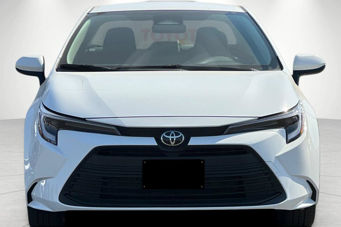 New 2027 Toyota Corolla LE FWD image 7