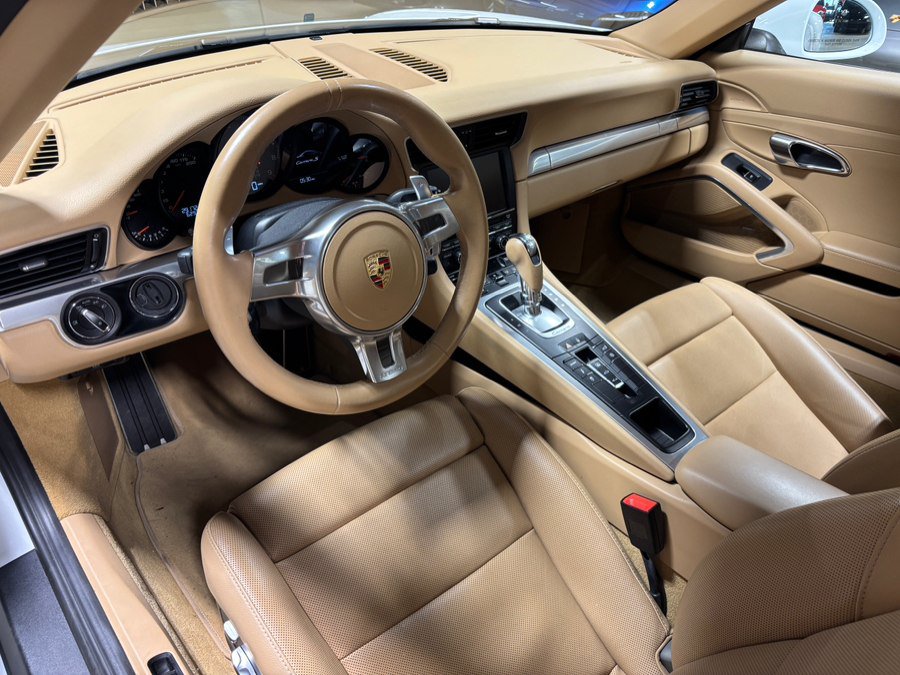 Used 2015 Porsche 911 Carrera S RWD image 7