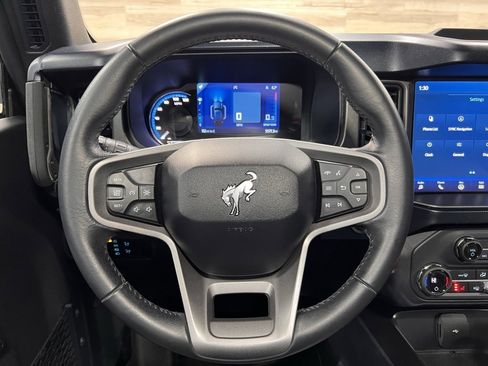 Used 2024 Ford Bronco Black Diamond image 26