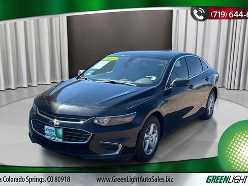 Used 2018 Chevrolet Malibu LS w/ LPO, Convenience Package 1 FWD image 1