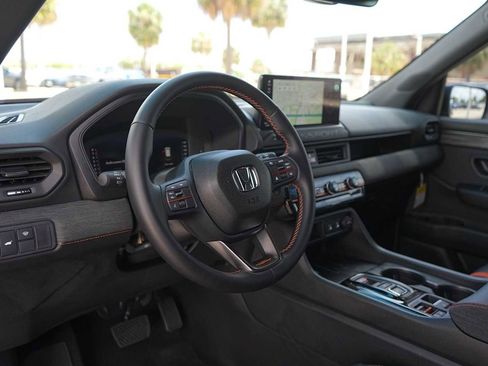 Certified 2026 Honda Passport TrailSport image 2
