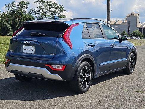 Certified 2025 Kia Niro EX w/ EX Cold Weather Package FWD image 5
