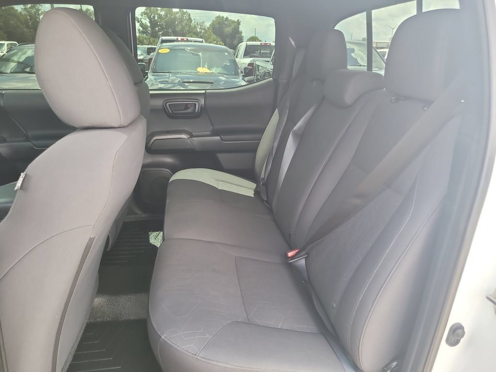 Used 2019 Toyota Tacoma TRD Sport RWD image 12