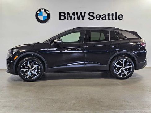 Used 2023 Volkswagen ID.4 Pro S AWD/4WD image 3
