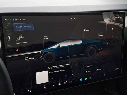 Used 2025 Tesla Cybertruck AWD Crew Cab image 15