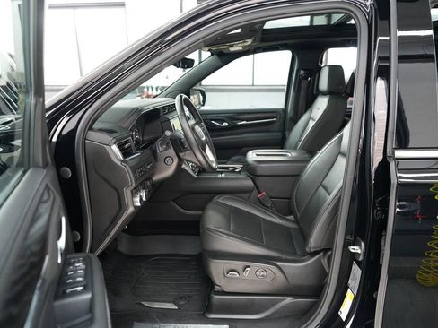 Used 2021 GMC Yukon XL Denali w/ Denali Ultimate Package AWD/4WD image 27