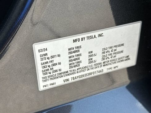 Used 2024 Tesla Model Y Long Range RWD image 24