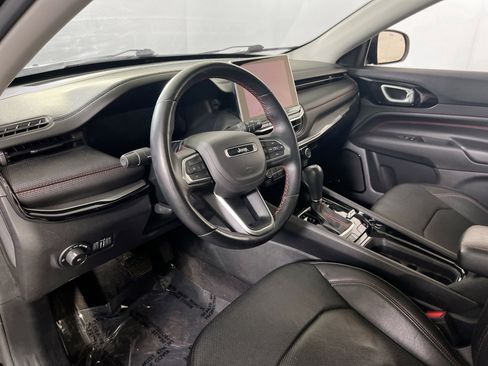 Used 2022 Jeep Compass Trailhawk w/ Trailhawk Elite Group AWD/4WD image 9