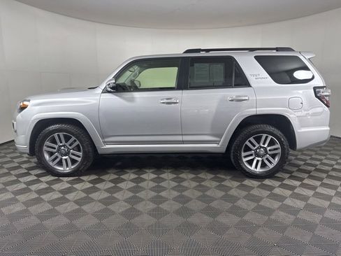 Used 2022 Toyota 4Runner TRD Sport image 6