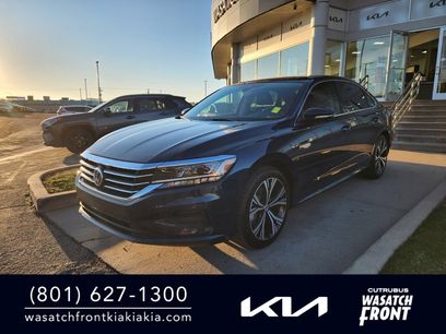 Used 2022 Volkswagen Passat 2.0T SE