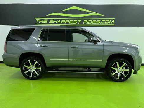 Used 2018 GMC Yukon Denali w/ Open Road Package AWD/4WD image 11