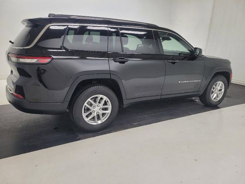 Used 2021 Jeep Grand Cherokee L Laredo w/ Luxury Tech Group I AWD/4WD image 10