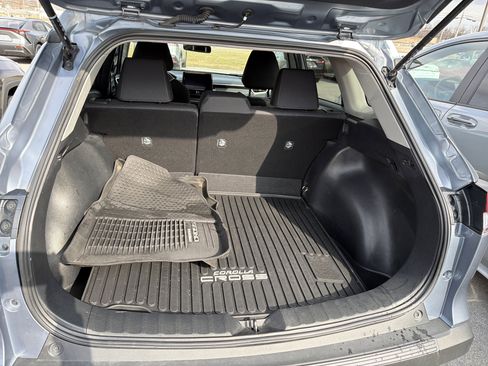 Used 2024 Toyota Corolla Cross LE image 22