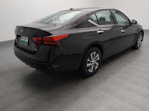 Used 2020 Nissan Altima 2.5 S AWD/4WD image 9