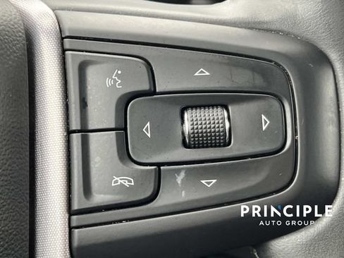 Used 2025 GMC Sierra 1500 SLT AWD/4WD image 22