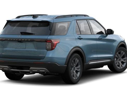 New 2025 Ford Explorer Active w/ Active Comfort Package image 19