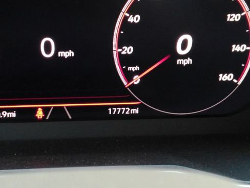 Used 2023 Volkswagen Jetta GLI Autobahn FWD image 40