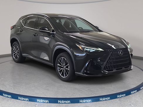 Used 2024 Lexus NX 350h AWD w/ Vision Package image 4