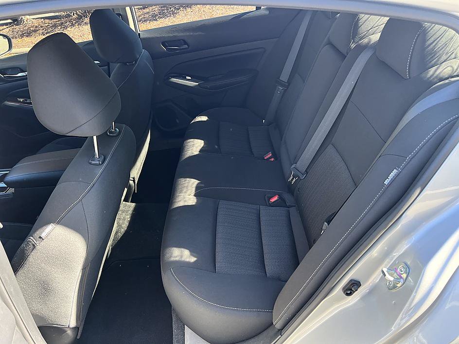 Certified 2023 Nissan Altima 2.5 SV FWD image 14
