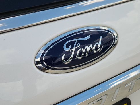 Used 2018 Ford Expedition Max XLT w/ Equipment Group 202A RWD image 31