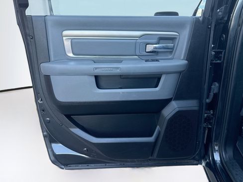 Used 2018 RAM 1500 Big Horn AWD/4WD image 25