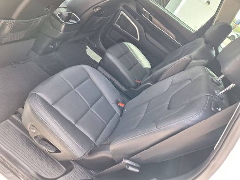 Used 2021 Kia Telluride EX w/ EX Premium Package FWD image 27