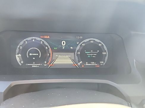 Used 2025 Toyota Tacoma Limited image 13