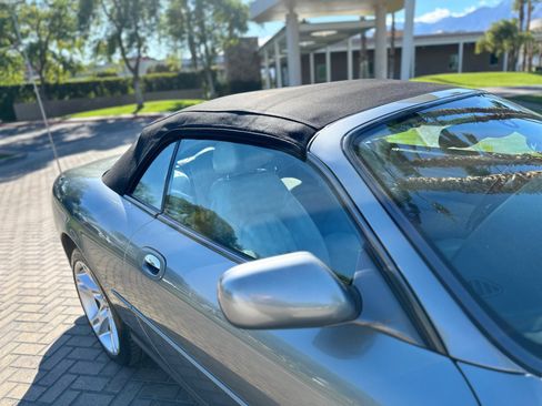 Used 2003 Jaguar XK8 Convertible image 12