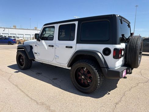 Used 2023 Jeep Wrangler Unlimited Sport AWD/4WD image 4