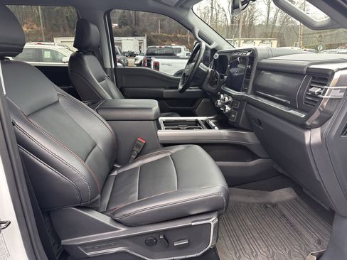 Used 2024 Ford F250 Lariat w/ Lariat Ultimate Package image 15