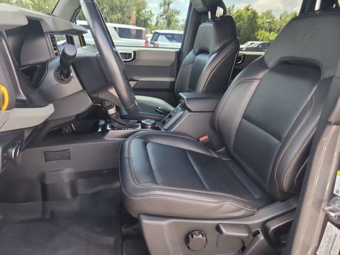Certified 2021 Ford Bronco Badlands AWD/4WD image 16