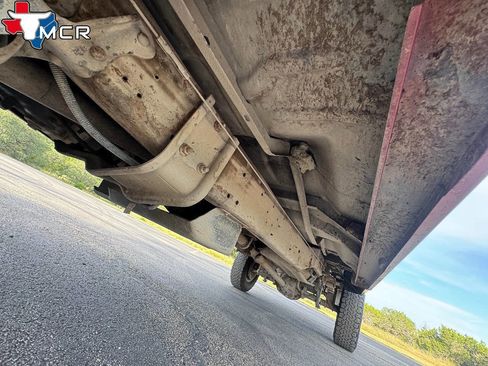 Used 1996 Ford F350 XLT image 25