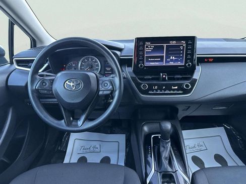 Used 2021 Toyota Corolla LE FWD image 17