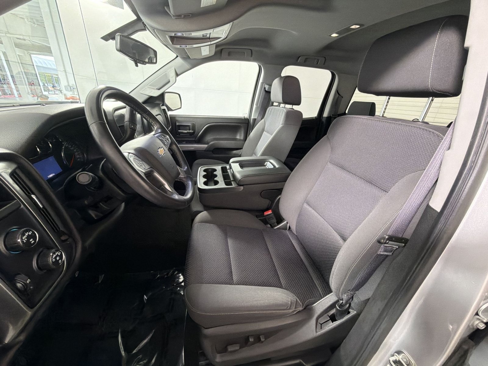 Used 2017 Chevrolet Silverado 1500 LT w/ All Star Edition AWD/4WD image 13