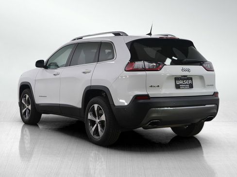 Used 2019 Jeep Cherokee Limited w/ Luxury Group image 3