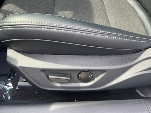 Used 2024 Ford Mustang Coupe RWD image 12