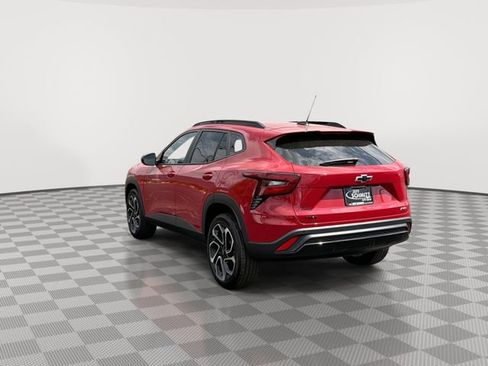 New 2026 Chevrolet Trax RS w/ Driver Confidence Package FWD image 8