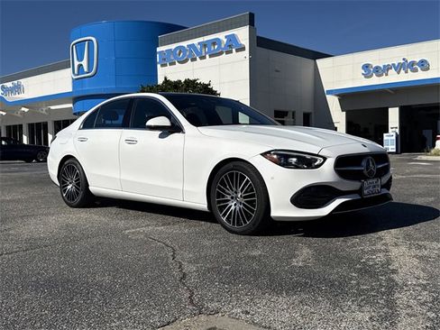 Used 2024 Mercedes-Benz C 300 Sedan image 2