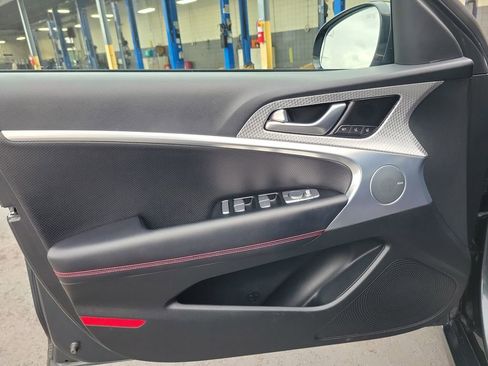 Used 2023 Genesis G70 2.0T w/ Sport Prestige Package image 19