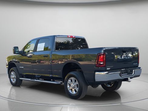 Used 2026 RAM 2500 Big Horn AWD/4WD image 42