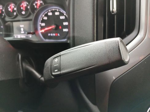 Used 2022 Chevrolet Silverado 1500 Custom AWD/4WD image 16