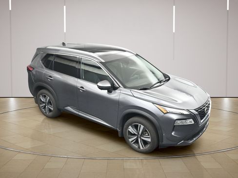 Certified 2023 Nissan Rogue SL w/ SL Premium Package FWD image 34