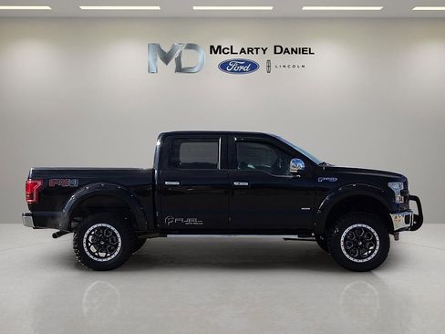 Used 2016 Ford F150 Lariat w/ Equipment Group 502A Luxury image 6