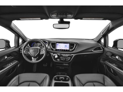 New 2025 Chrysler Voyager LX image 7