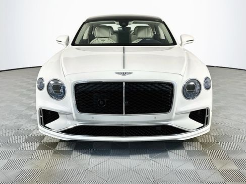 Used 2026 Bentley Flying Spur V8 AWD/4WD image 8