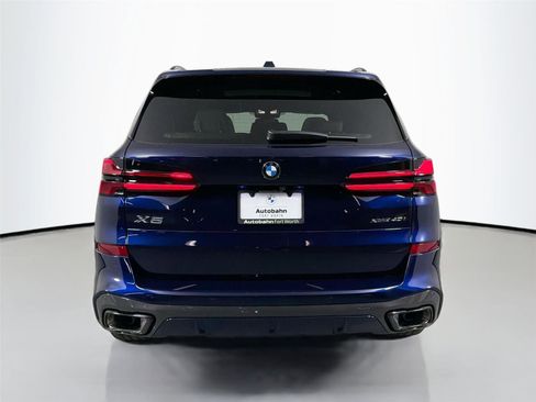 New 2026 BMW X5 xDrive40i w/ M Sport Package AWD/4WD image 7