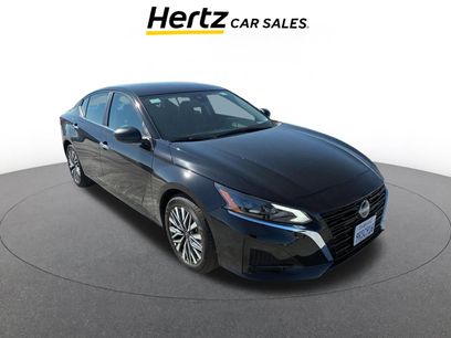 Used 2025 Nissan Altima 2.5 SV