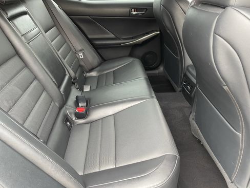 Used 2016 Lexus IS 300 AWD image 13