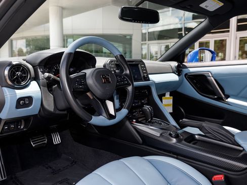 Used 2024 Nissan GT-R AWD/4WD image 49