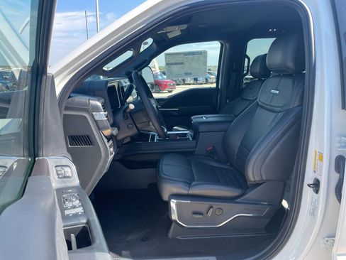New 2026 Ford F350 Platinum w/ FX4 Off-Road Package image 15